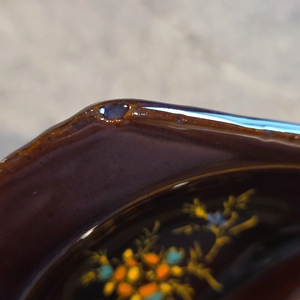 Source Unknown elegant brown